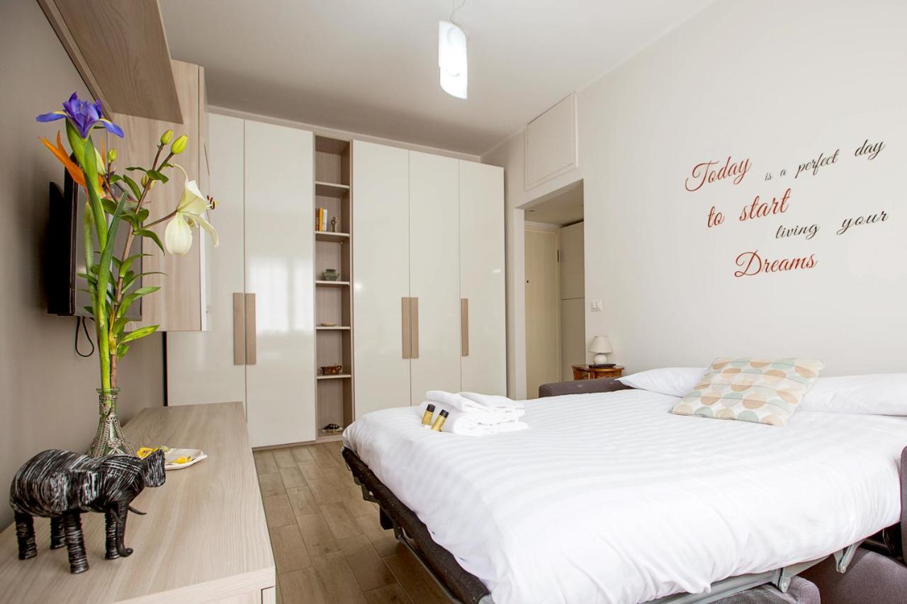 Lorenteggio Studio Apt Milan Exterior photo